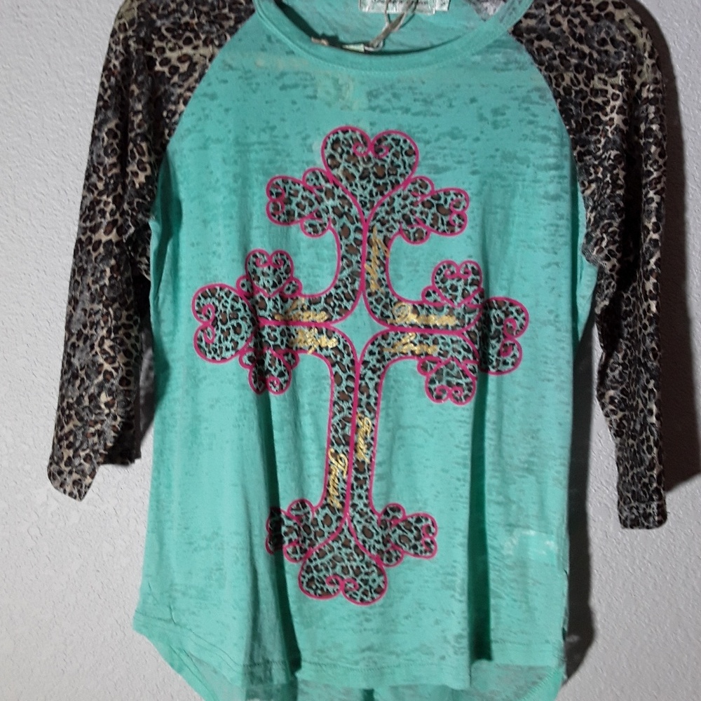Beautiful tee - light fabric
